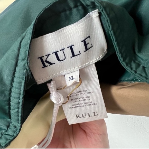 KULE Chandler Vest Patchwork Colorblock Puffer Vest
Size X Large - Picture 6 of 8